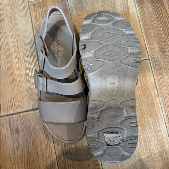 Sketchers D’Lites 2.0 Beach Sandals LUXEFOAM - Picture 5 of 5